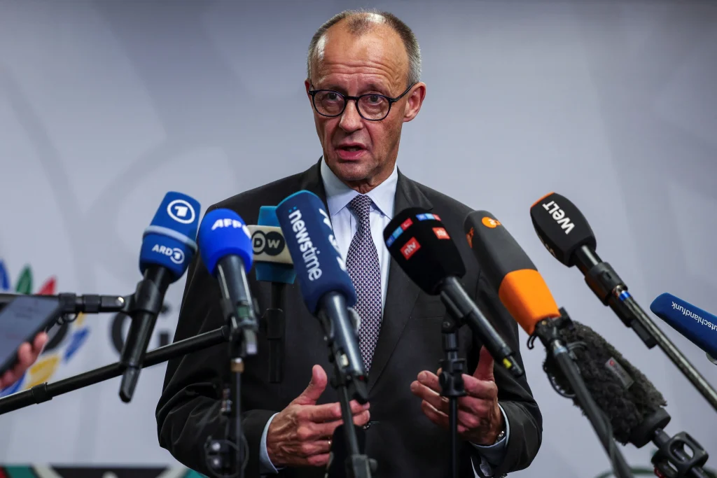 MERZ ARRIVES IN ANGOLA FOR EU-AU SUMMIT-EU