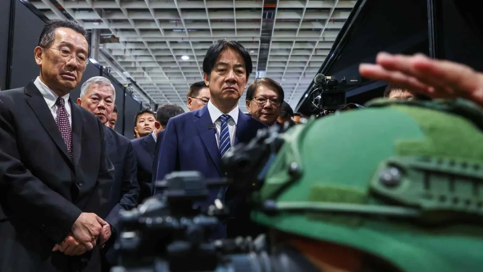 TAIWAN UNVEILS $40 BLN DEFENCE BOOST