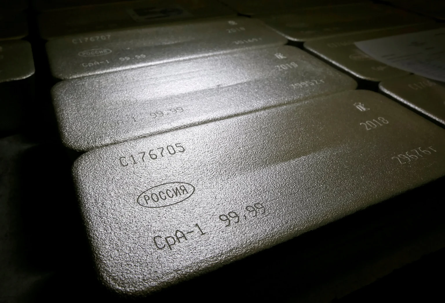 SILVER HITS RECORD HIGH AMID SUPPLY SHORTAGES