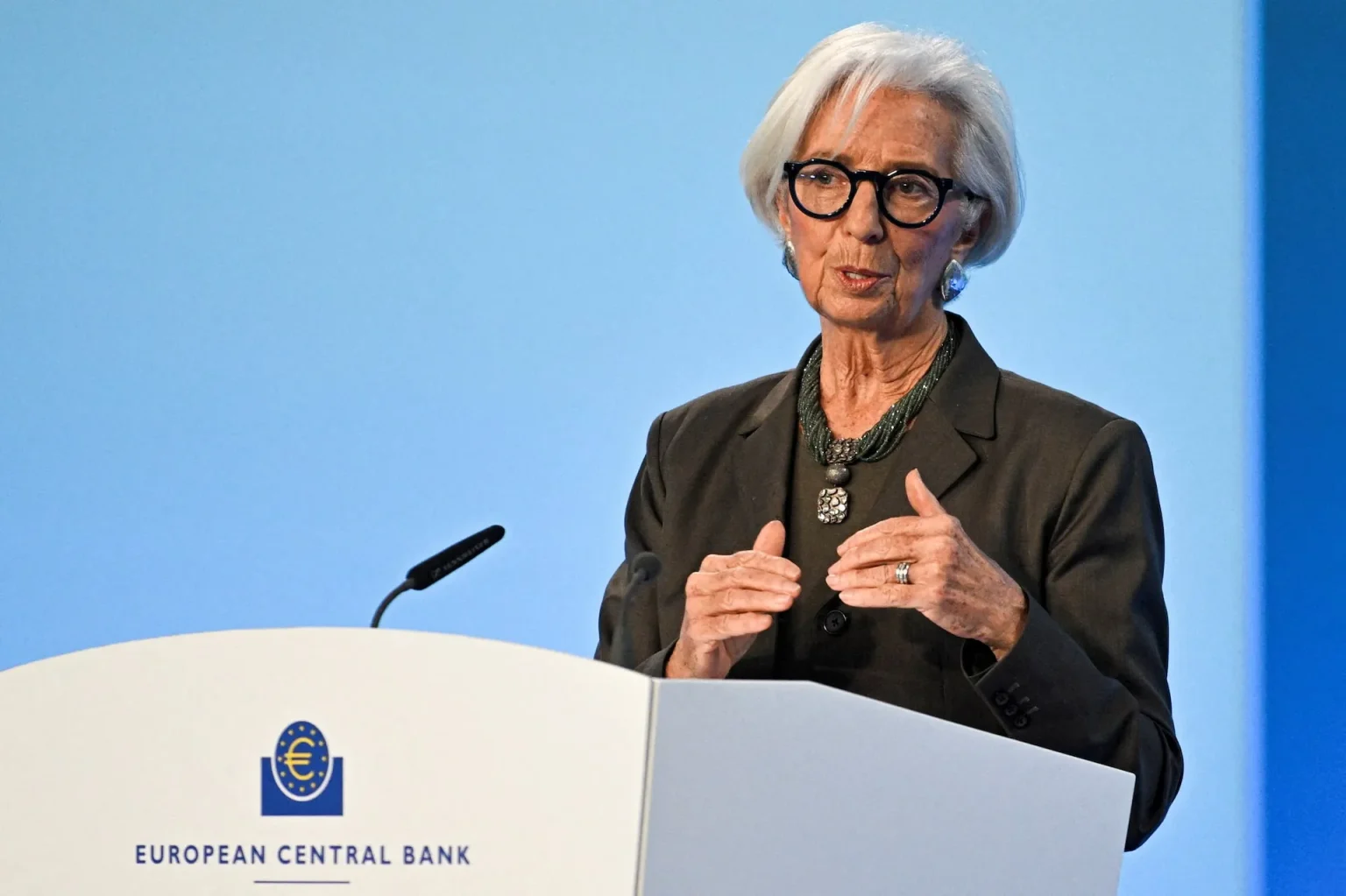 ECB DENIES LAGARDE HAS MADE DECISION TO LEAVE