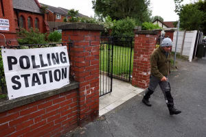 POLLS OPEN IN CRUCIAL MAKERFIELD BY-ELECTION