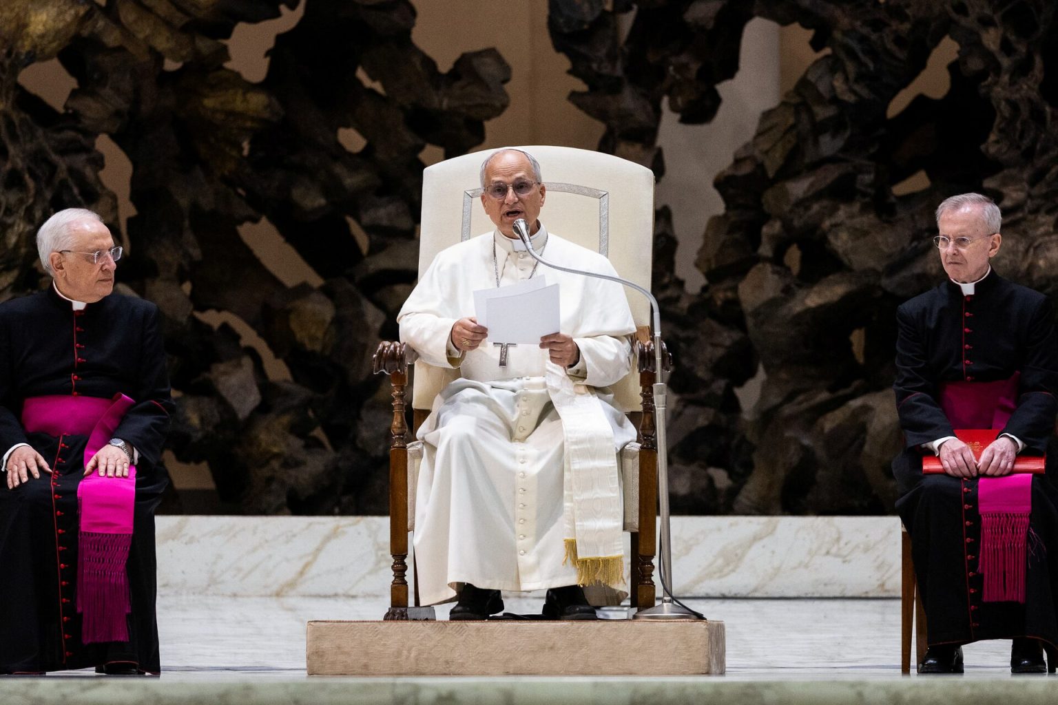 POPE LEO URGES FAIR AND LASTING PEACE!