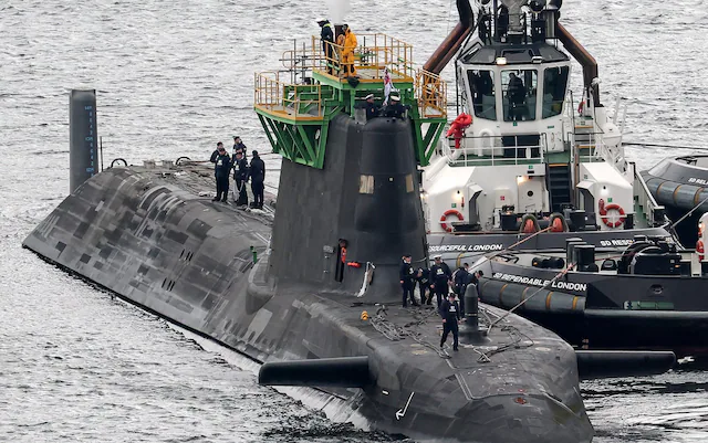 GERMANY CONSIDERS FUNDING TRIDENT